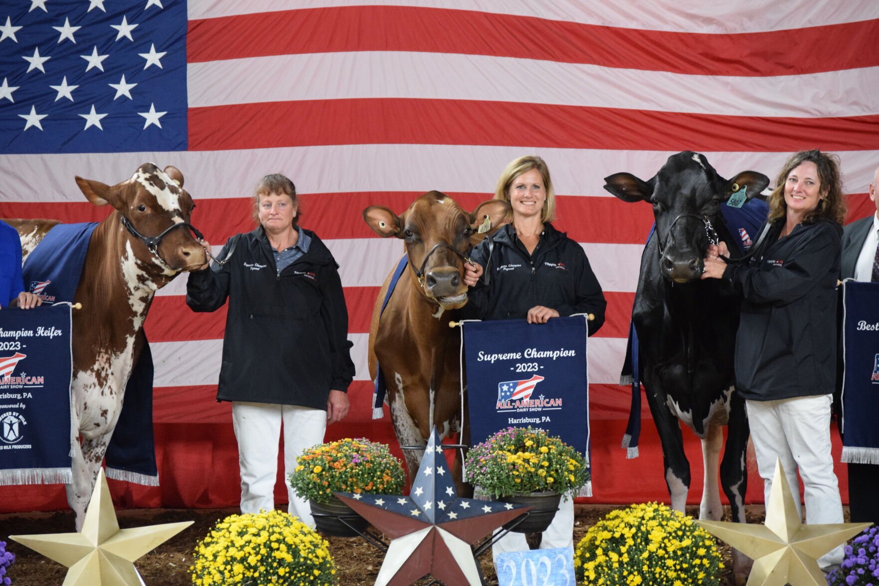 Bred and Owned Holstein Wins Back to Back Supreme at All-American