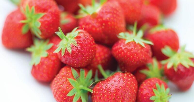 18 Strawberry Recipes Just In Time for Summer - Vimarsana News