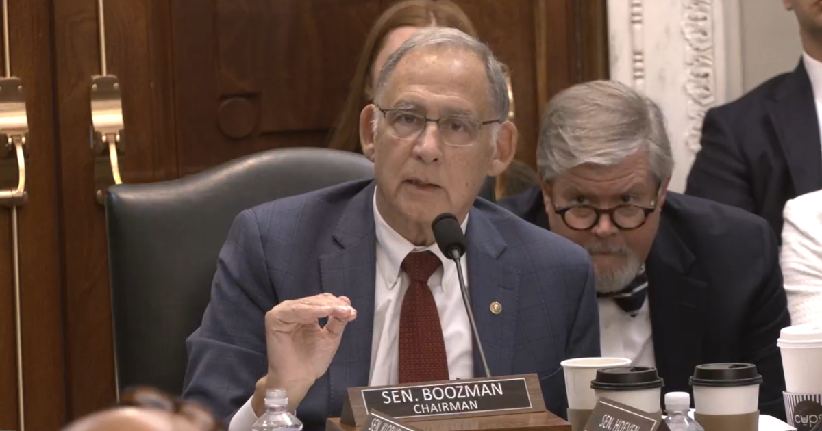Farm Bill Stalls in Senate Over State SNAP Costs