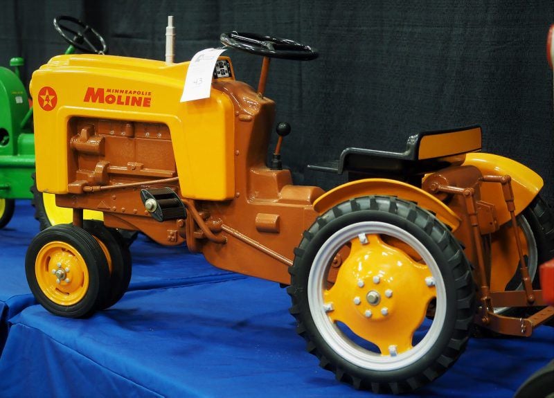 ford tractor pedal car