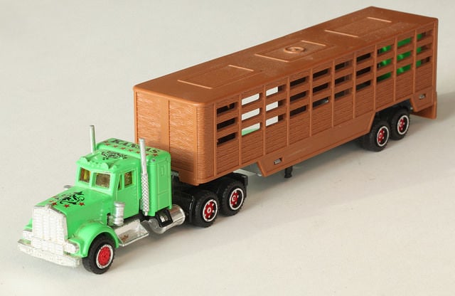 toy cattle truck and trailer