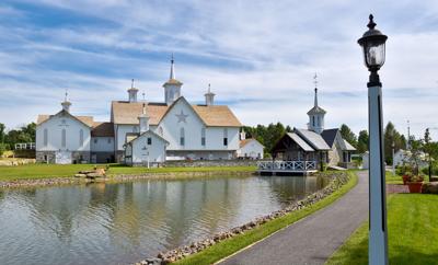 Historic Barn S Ban On Same Sex Weddings Prompts Outcry Mid