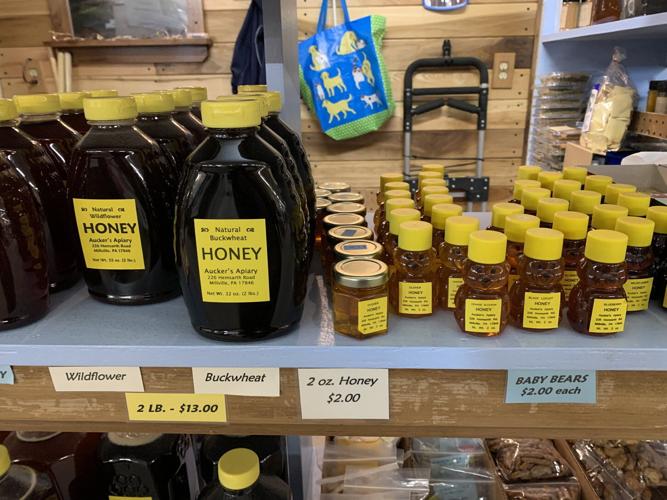 Aucker’s Apiary Is a Sweet Business | Farm and Rural Family Life ...