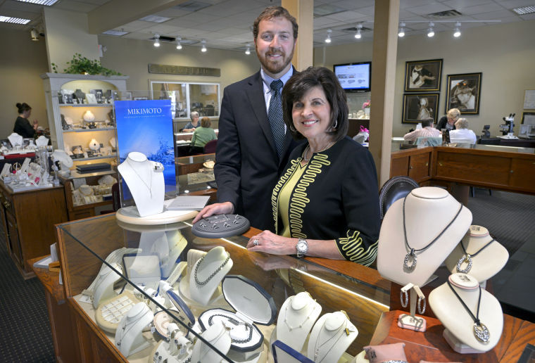 Brent L. Miller to open larger jewelry store in October along Manheim 