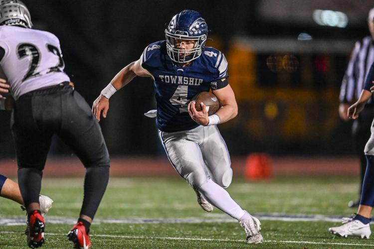 Manheim Township vs. Harrisburg District 3 Class 6A football