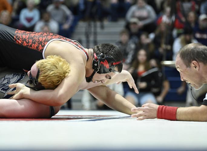 District 3 South Central regional Class 3A wrestling tournament [photos ...