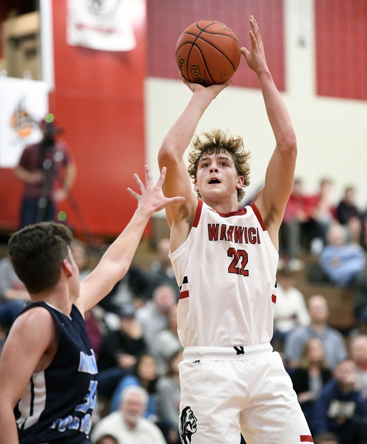 Warwick Pulls Away For 57 41 Win Over Manheim Township In L L