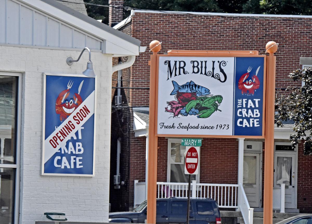 Mr. Bill's Fat Crab Cafe is now open on Harrisburg Pike at new site