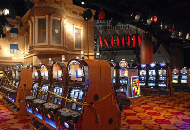 hollywood casino slot machines