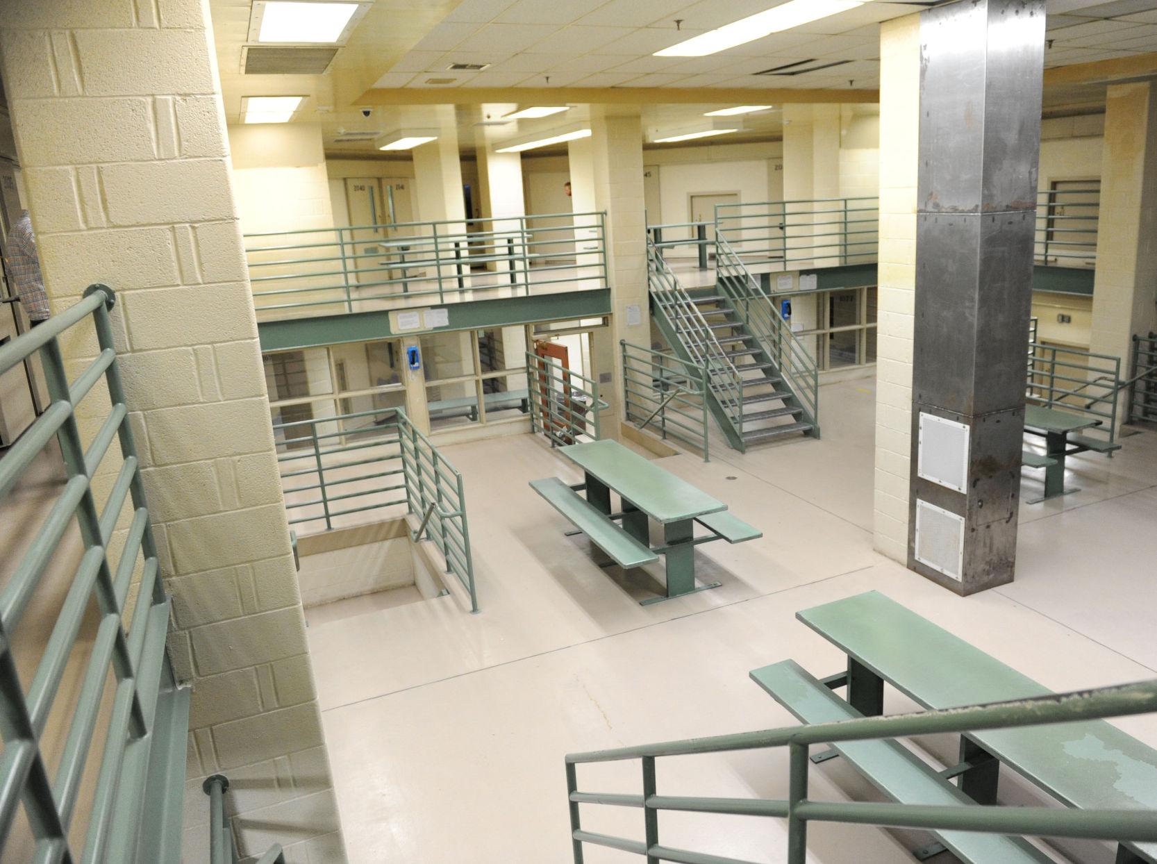 Cold building temperatures get discussion at Lancaster County Prison board Local News