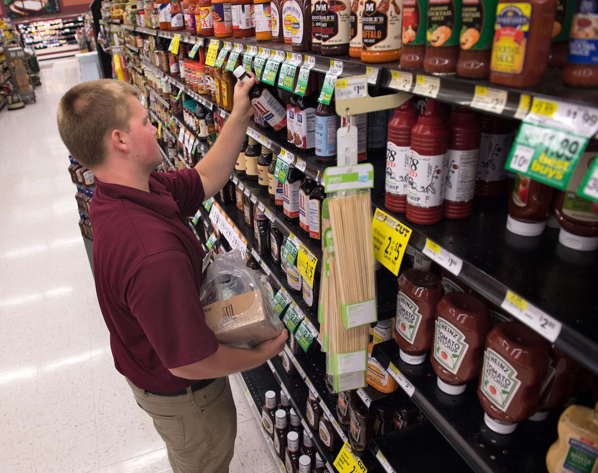 Lancaster County Family Owned Grocery Store Scene Takes Another Hit Musser S To Sell Business To Giant Update Local News Lancasteronline Com