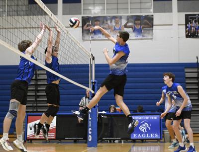 Elizabethtown vs. Cocalico - L-L League boys volleyball