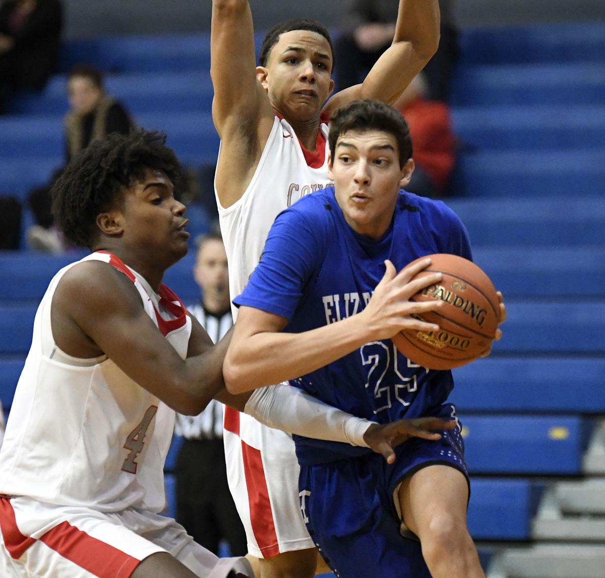 Elijah Eberly S 3 Point Play In Final Minute Helps Elizabethtown