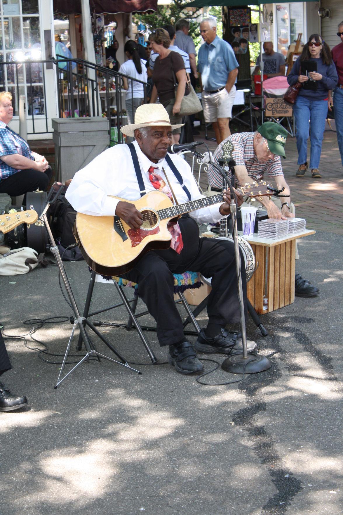 Kitchen Kettle Village to honor the music and memory of Banjo Jimmy