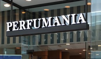 Perfumania in the online mall