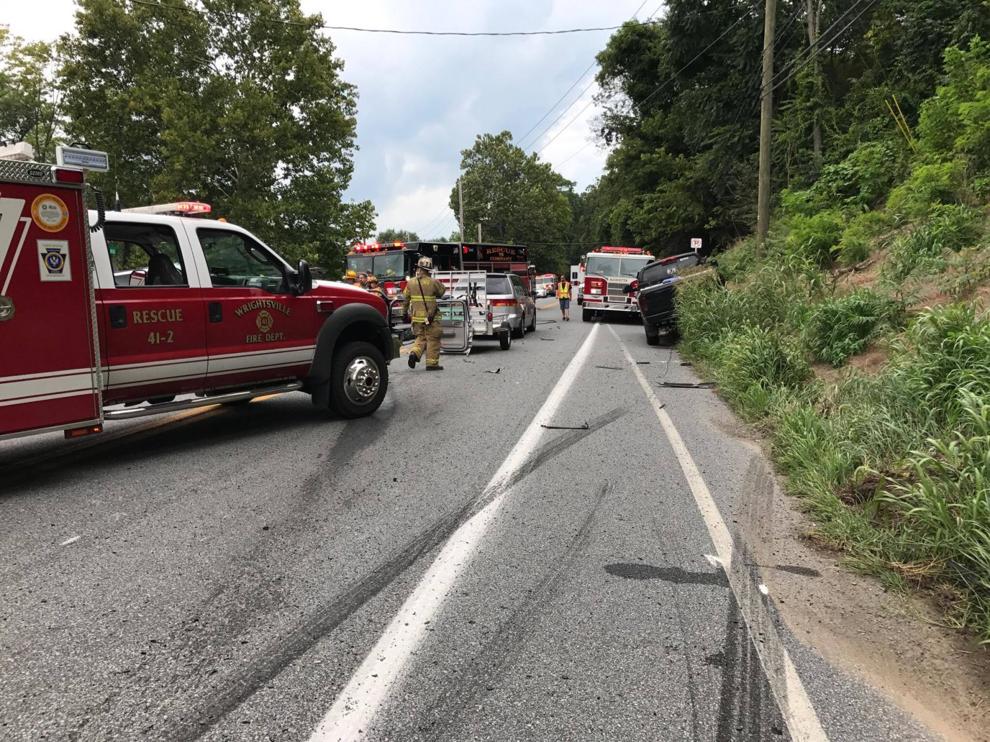 Coroner identifies Elizabethtown man killed in 4vehicle