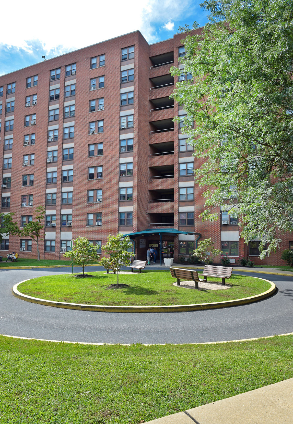 Smokefree policy at all 564 Lancaster City Housing Authority units