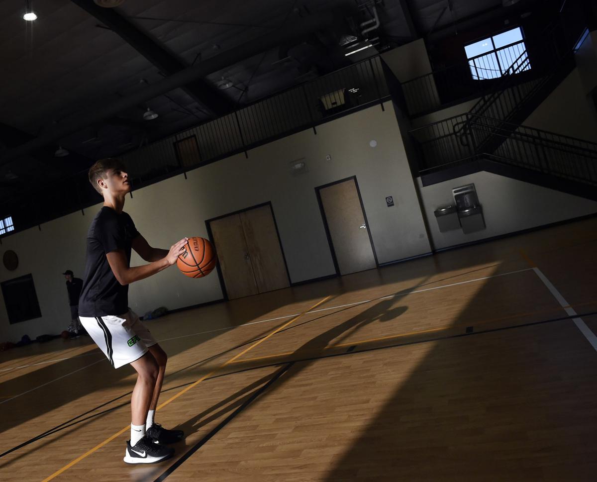 Lancaster Mennonite Hoopster Camden Hurst Back In Action 6 Months
