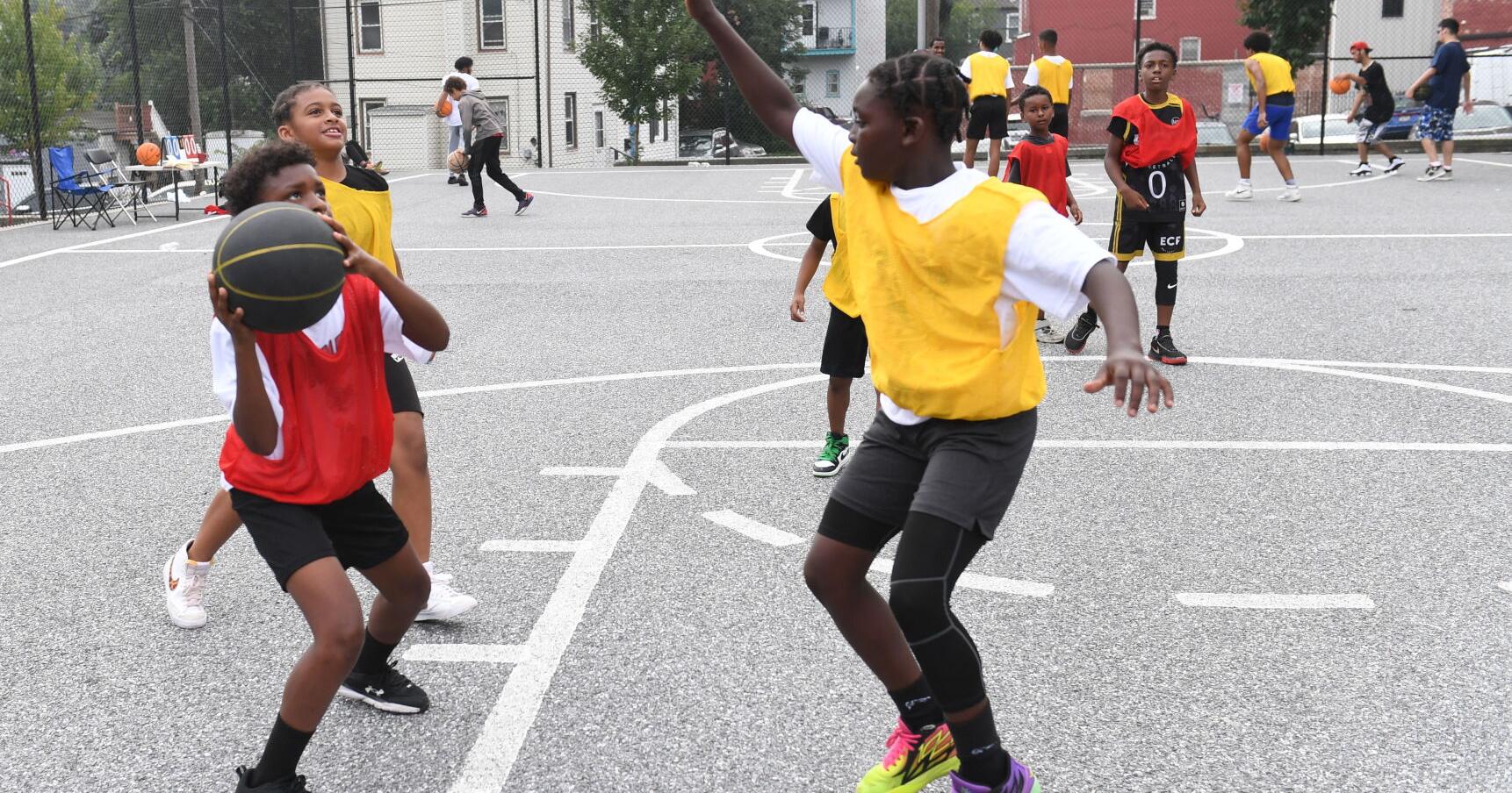 'What Dave started, we're going to keep it going:' Lancaster city residents honor late city legend Dave Porter | Local News - Vimarsana News