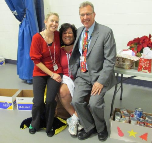 Letort Elementary s school mom gets rousing retirement sendoff