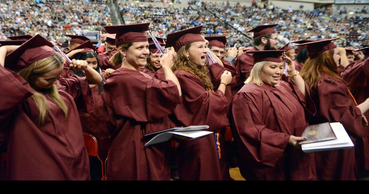 HACC graduation includes hundreds of graduates, thousands of family