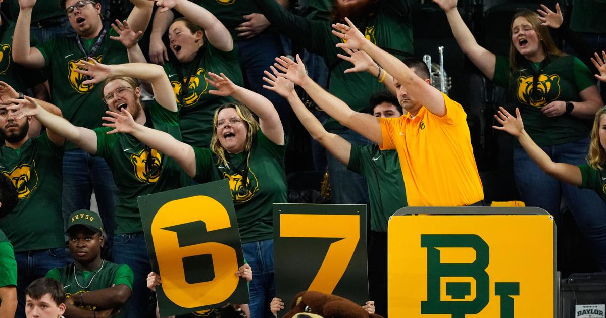 The ‘6-7’ craze is going strong at NBA and college basketball games | Basketball The ‘6-7’ craze is going strong at NBA and college basketball games | Basketball