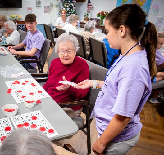 Works of Mercy program helps give back to community [photos] | Local ...