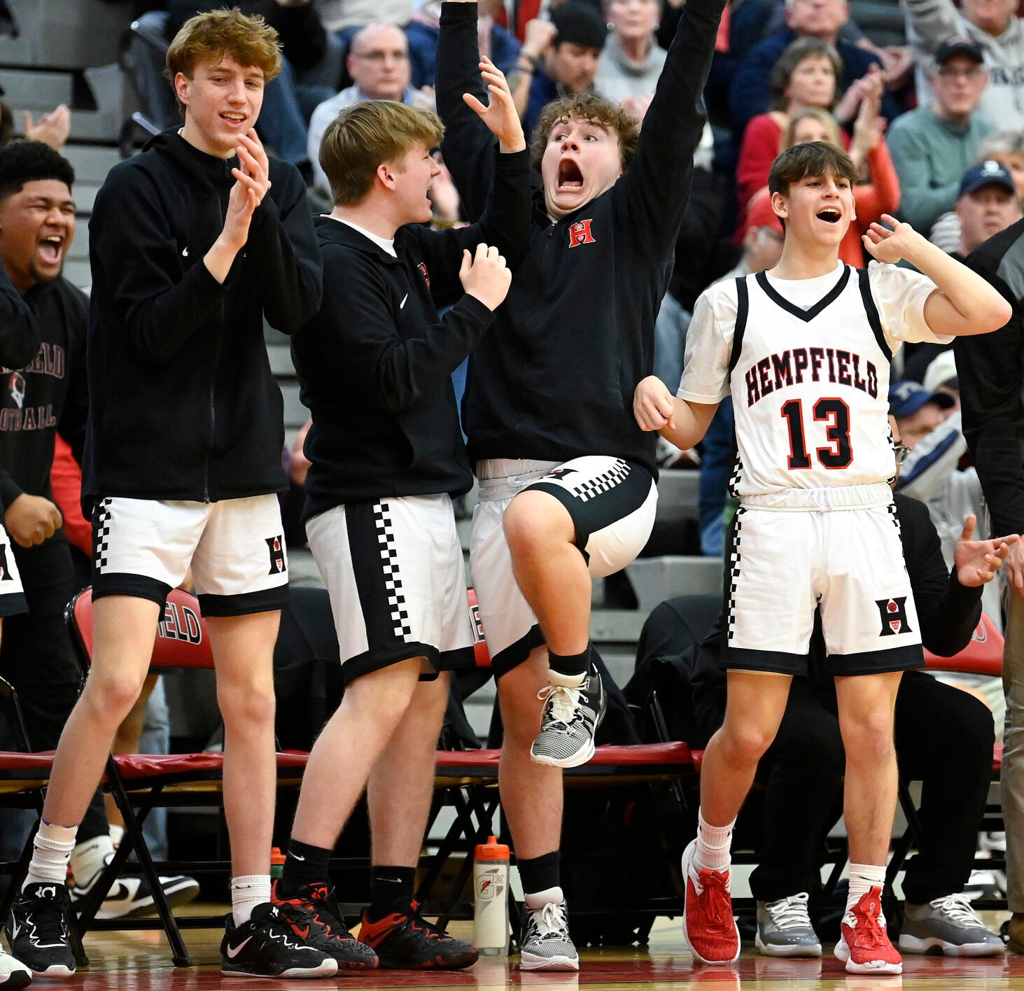 Hempfield Vs. Central York - District 3 Class 6A Boys Basketball ...