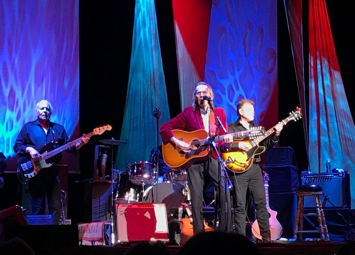 Review Gordon Lightfoot Performs At Hershey Theatre Days Before 80th Birthday Entertainment Lancasteronline Com