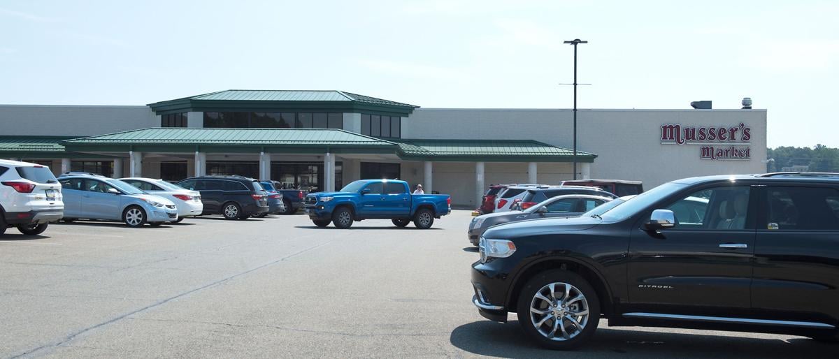 Lancaster County Family Owned Grocery Store Scene Takes Another Hit Musser S To Sell Business To Giant Update Local News Lancasteronline Com