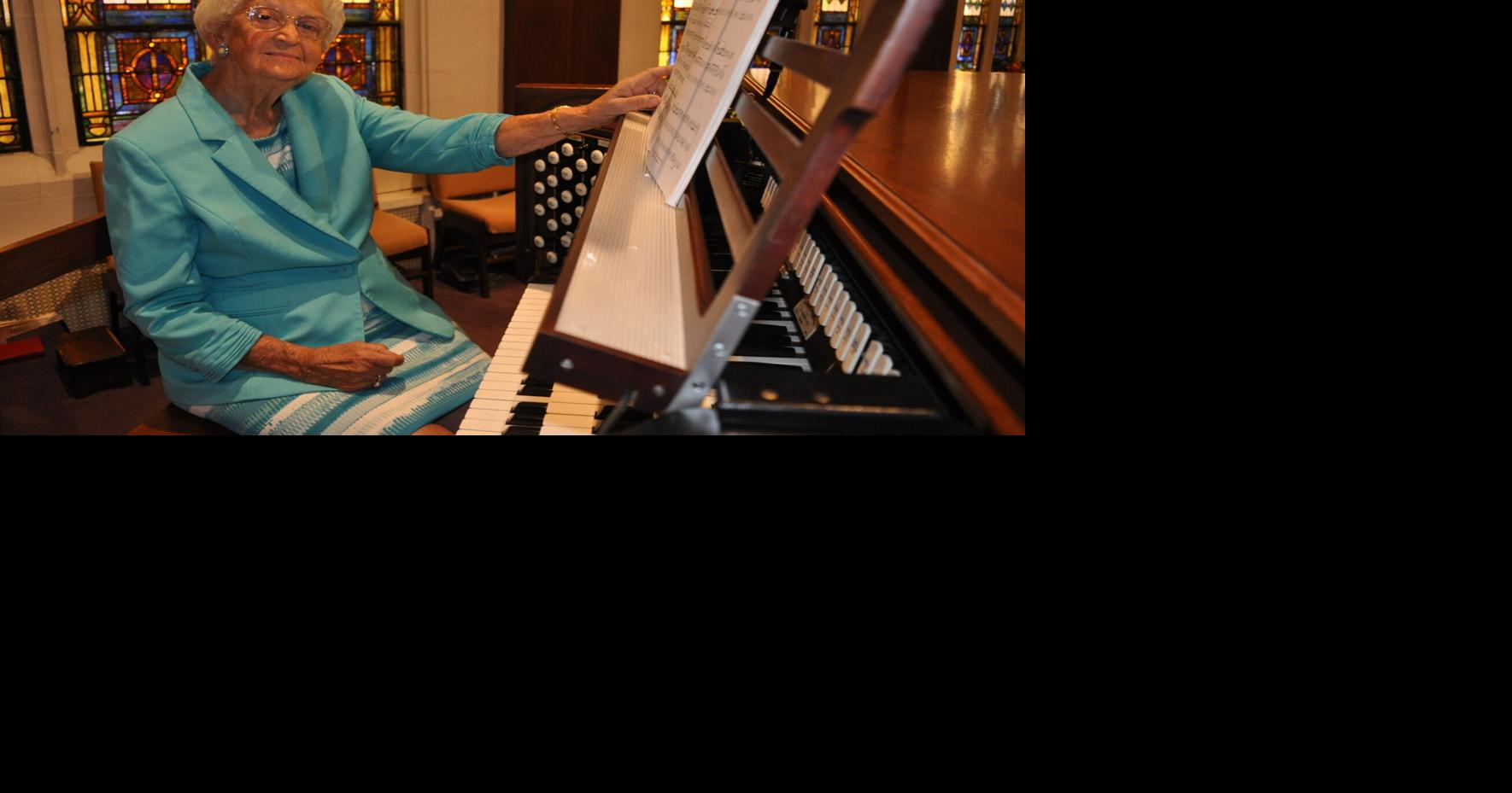 After 70 years of music ministry, Covenant UMC organist to retire; will