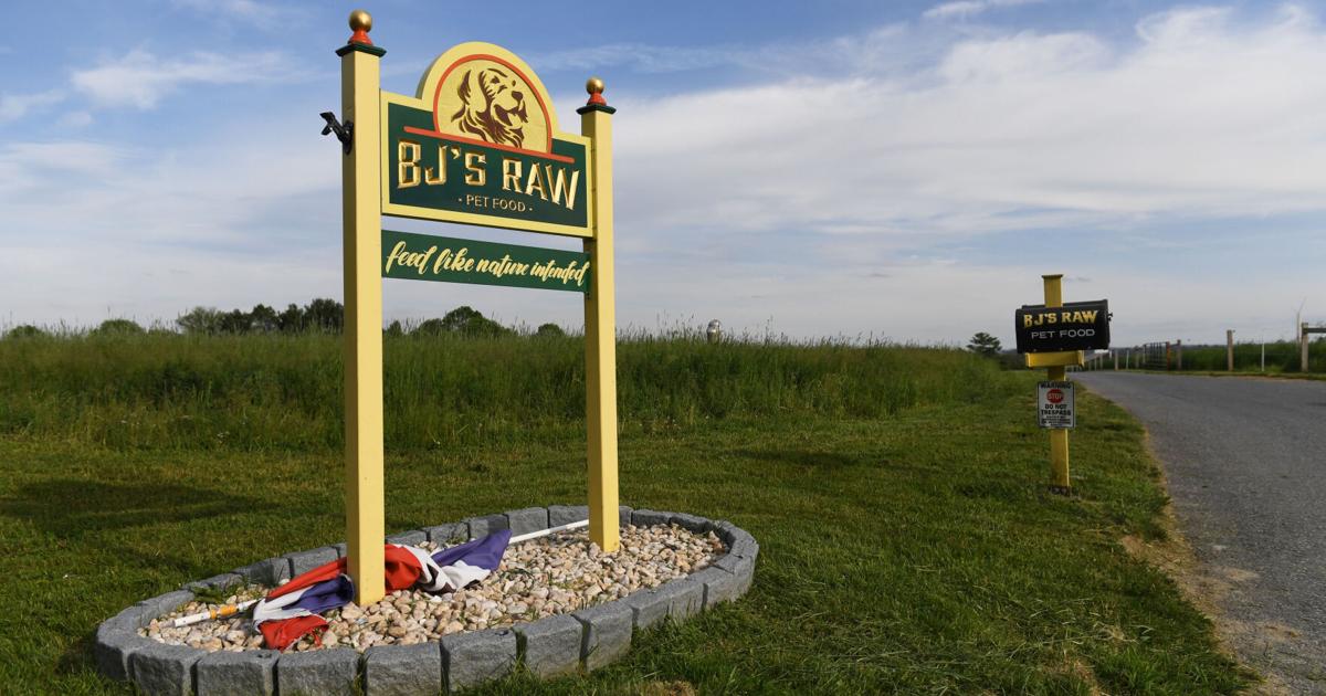 ‘Not personal’: West Lampeter residents continue to raise issue with proposed raw pet food business | Local News ‘Not personal’: West Lampeter residents continue to raise issue with proposed raw pet food business | Local News