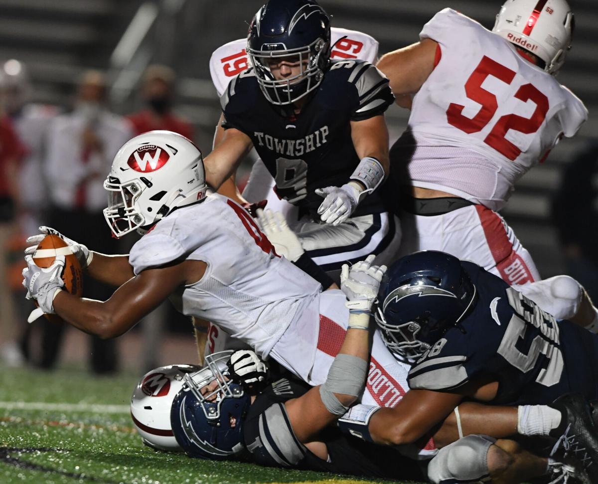 MTfootball014.jpg