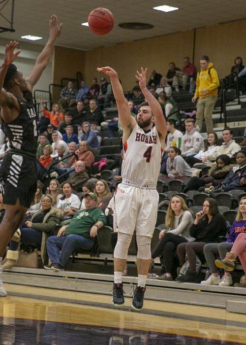 Cocalico Grad Lescoe Scores 1 000th Point For Hobart Basketball