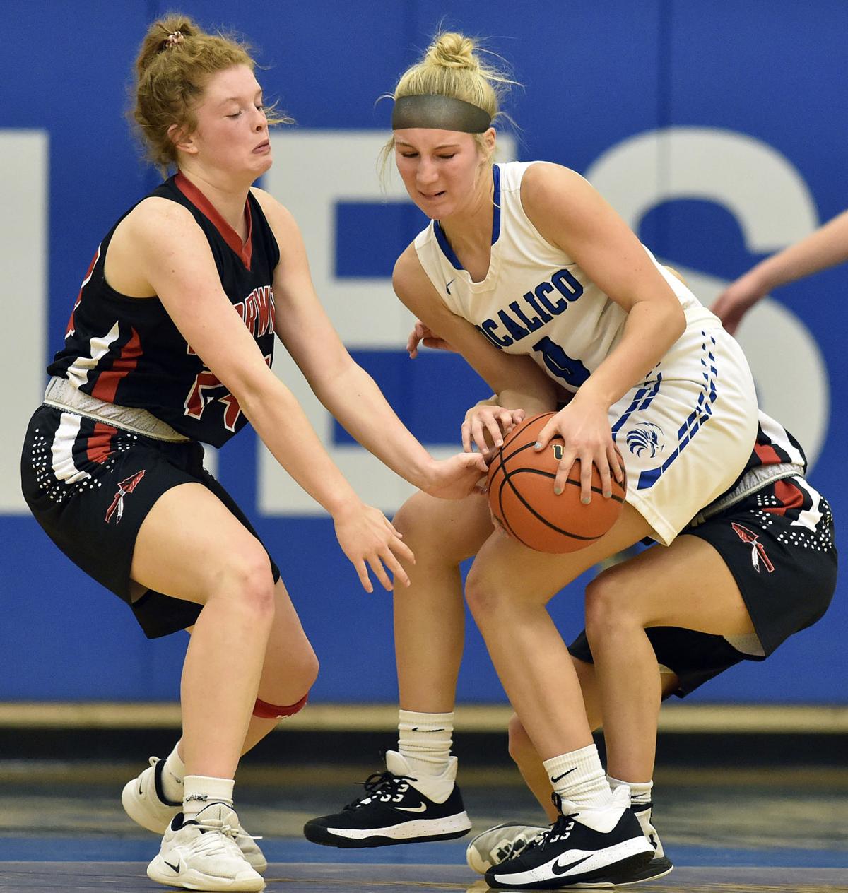 Lauren Pyle Keys Warwick Girls To Season Opening Basketball Win At