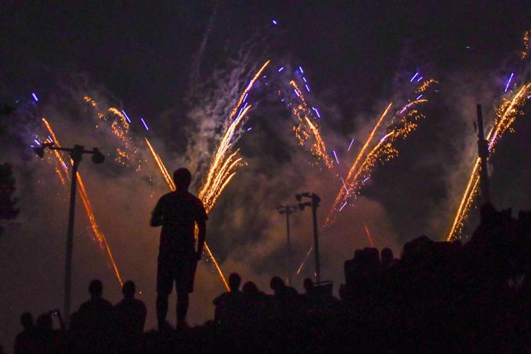 Fireworks light up the skies at Lititz Springs Park [photos] Local