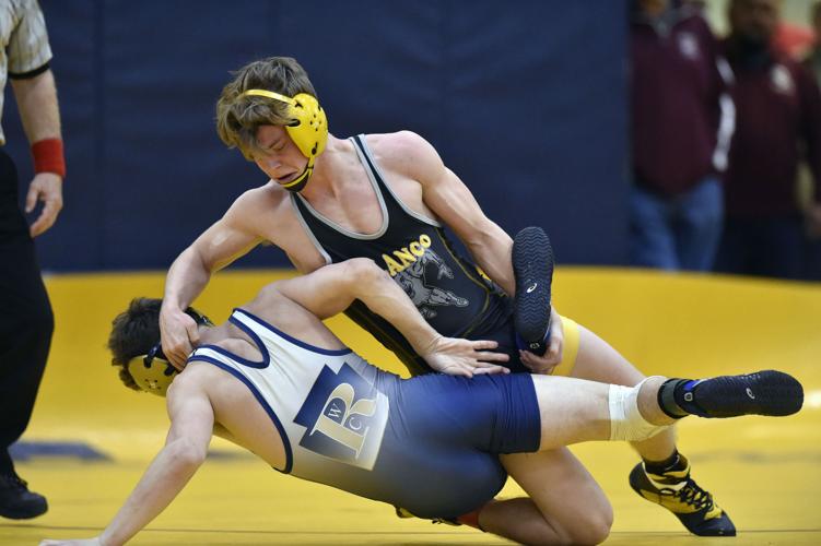 Nick Baker wins 182pound Penn Manor Holiday Tournament title High