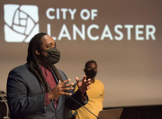 Lancaster city mayor enters second term, council sworn in to office