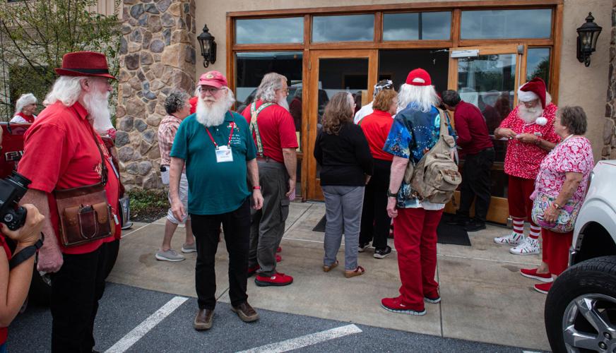 Santas