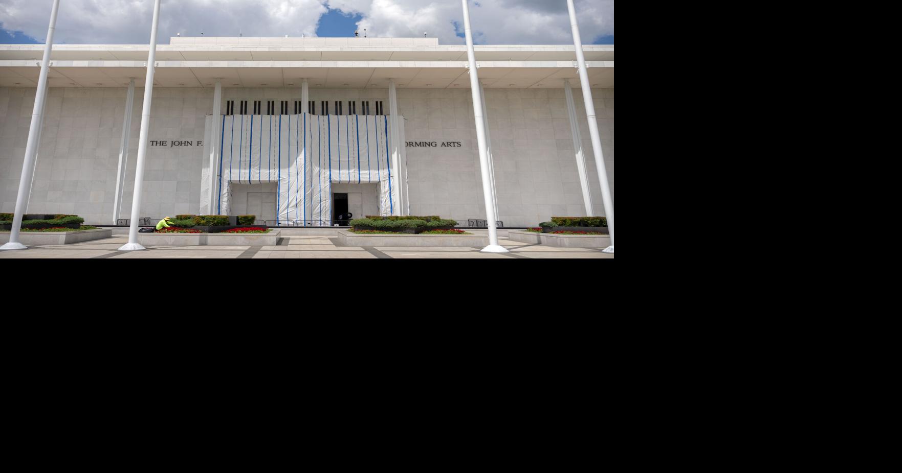 APTOPIX Kennedy Center