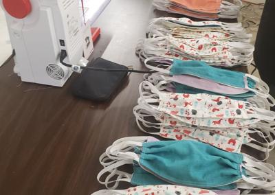 Amid Nationwide Shortage Of Masks Amish Are Sewing 13 000 To Donate In Lancaster County Local News Lancasteronline Com
