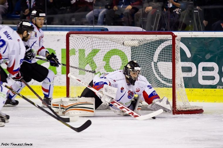 Former Hempfield goalie Murray making his mark in Poland Sports