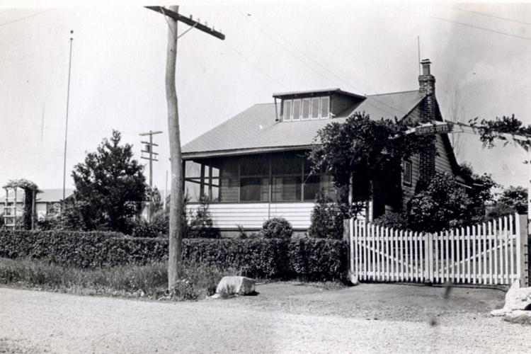 HG Bungalow 14 A8 Quinn-Scott authors grandfathers in Neshaminy .jpg