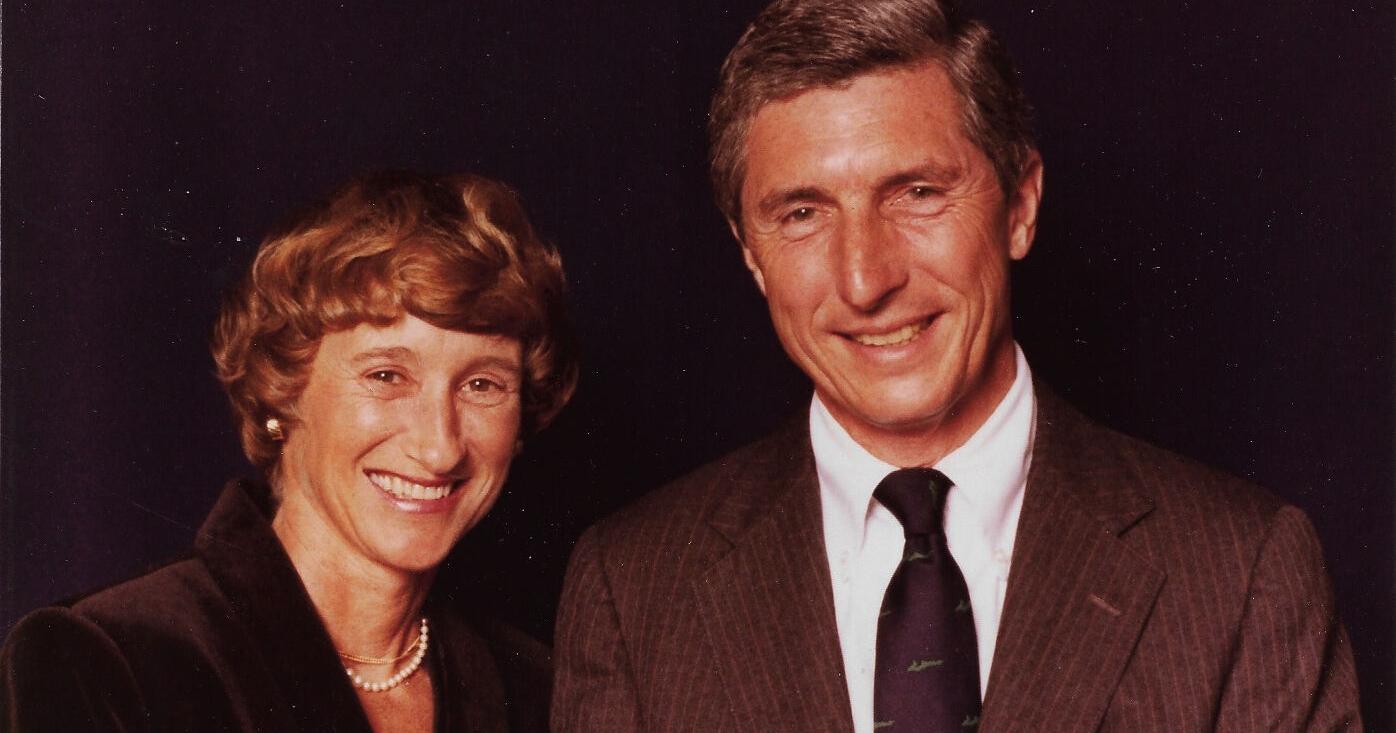 Wilson McElhinny, former bank president and downtown Lancaster booster, dies at 94 - Vimarsana News