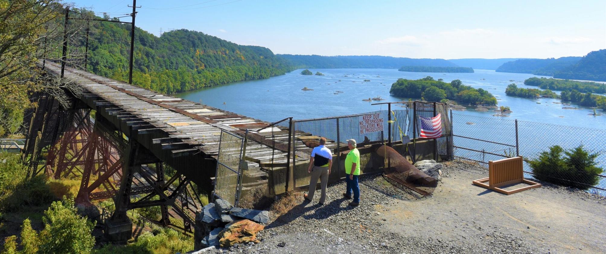 Safe Harbor railroad trestle