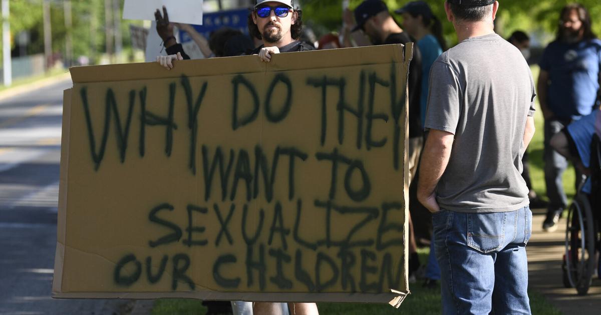 In school districts split by culture wars, Lancaster County primary