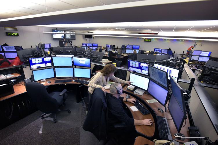 Low wages, stressful work cause turnover among Lancaster County 911