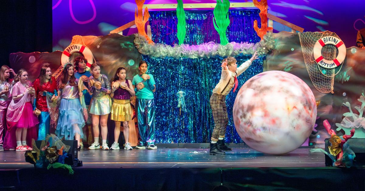 Spring School Musical Behind the scenes of some school musicals from spring season [photos ...