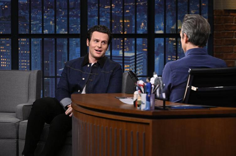 Jonathan Groff on Seth Meyers 3