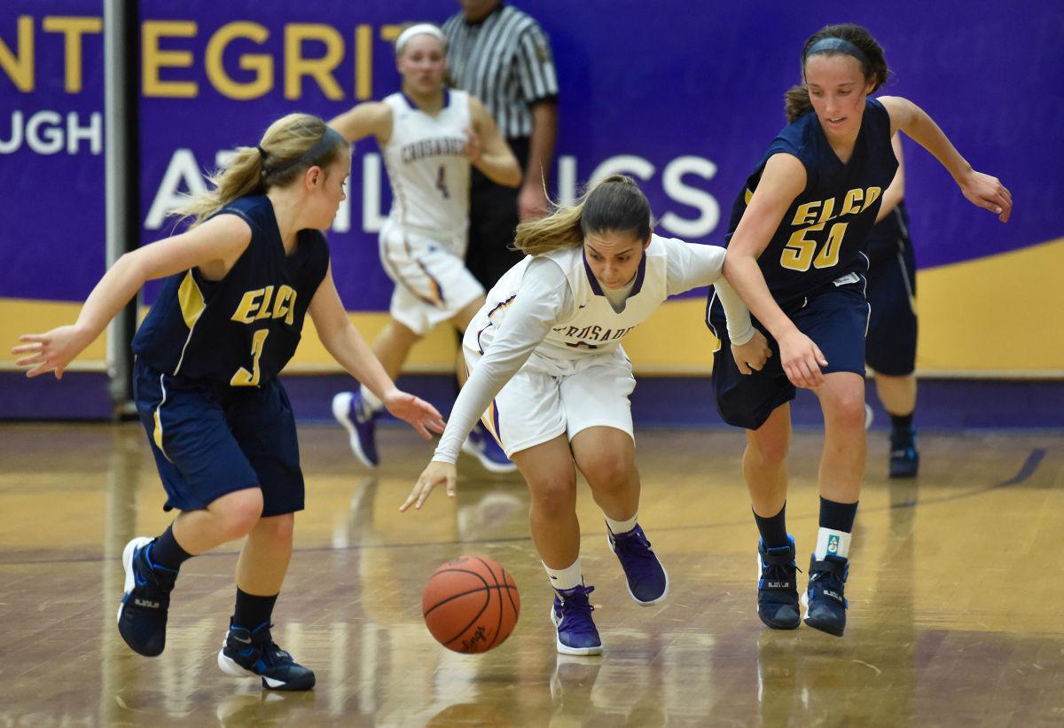 District 3 Girls' Basketball Resilient Elco pulls off upset of 4th